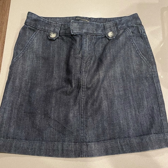 Banana Republic Jean Skirt - Picture 2 of 5